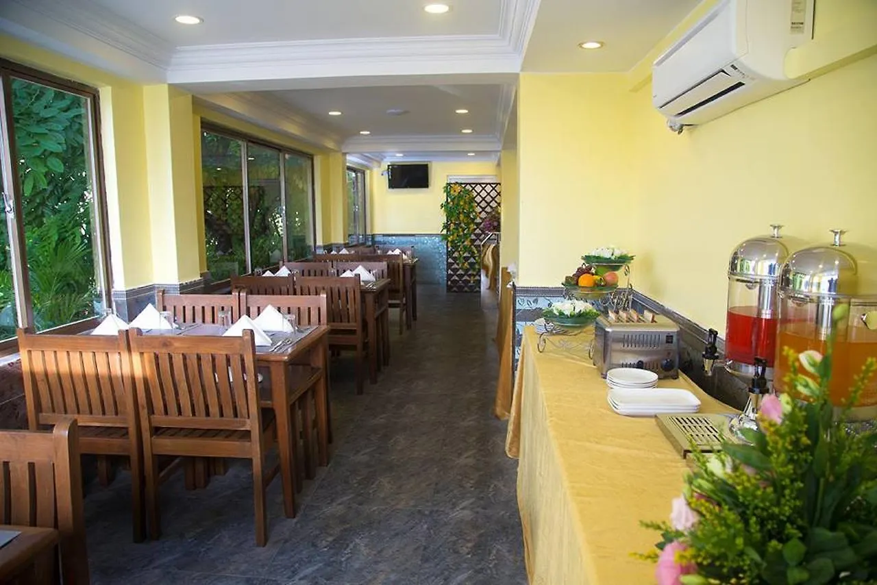 Royal Malikha Hotel Yangon 2*,  Myanmar